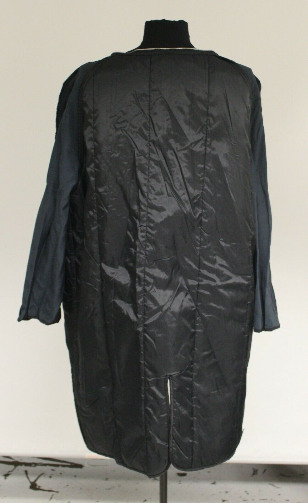 US Men's All-Weather Trench Coat Polyester Liner - Black - 44 Short - Used