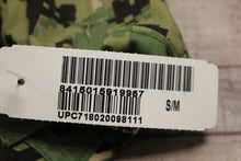 Load image into Gallery viewer, US Navy NWU Type III AOR2 Helmet Cover - 8415-01-591-9967 - Small/Med - New