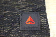 Load image into Gallery viewer, Delta Airlines Amenity Toiletries Bag Pouch &amp; Eye Mask - Someone Somewhere -Used