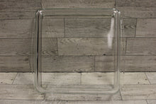 Load image into Gallery viewer, Pyrex 222 Heavy Clear Glass Ovenware Baking Dish - 2 Qt - Used