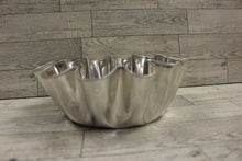 Load image into Gallery viewer, Vintage 1950 Aluminum 3x9 Fluted Jello Mold - Used