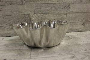 Vintage 1950 Aluminum 3x9 Fluted Jello Mold - Used