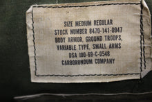 Load image into Gallery viewer, 1970's US Army Ground Troops Small Arms-Fragmentation Protective Body Armor Vest with Front-Back Plates - 8470-141-0947 - Medium Regular