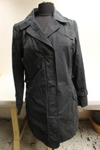 Load image into Gallery viewer, Columbia Omni Shield Women's Travel Trench Coat - Medium - Black - Used
