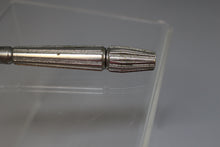 Load image into Gallery viewer, Vintage Men&#39;s Double Sided Razor - Set of 2 - Used