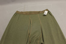 Load image into Gallery viewer, US Army Cold Weather Insulated Flame Resistant Drawers - Medium Short - New