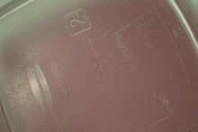 Load image into Gallery viewer, Rubbermaid Servin&#39; Saver Container with Pink Lid - 5 Cup / 1.2L - 0012 / 0011