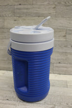 Load image into Gallery viewer, Rubbermaid Half Gallon Water Drink Jug - #154A - Blue/White - Used
