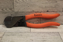 Load image into Gallery viewer, Pittsburgh Heavy Duty 9" Cable /Wire Cutters with Cushion Grip - Used