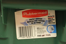 Load image into Gallery viewer, Rubbermaid Roughneck Storage Box - 3 Gal / 11.3 L - Green - Used