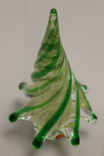 Load image into Gallery viewer, Murano 10" Spiral Christmas Tree - Green with Gold Flake - Used