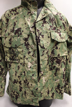 Load image into Gallery viewer, Navy NWU Type III Seabees Working Coat - Medium Regular - 8405-01-574-0521 - New