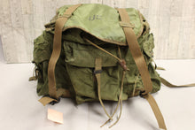 Load image into Gallery viewer, Vintage US ARMY 1965 Nylon Duck Rucksack - 8465-782-8248 - Used