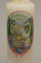 Load image into Gallery viewer, Avon 1986 Mother's Day Candle - 4" - A Mother's Gift is Love - New with Box