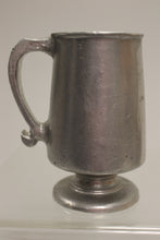Load image into Gallery viewer, Wilton 1776-1976 Armetale Bicentennial Pewter Mug - Used