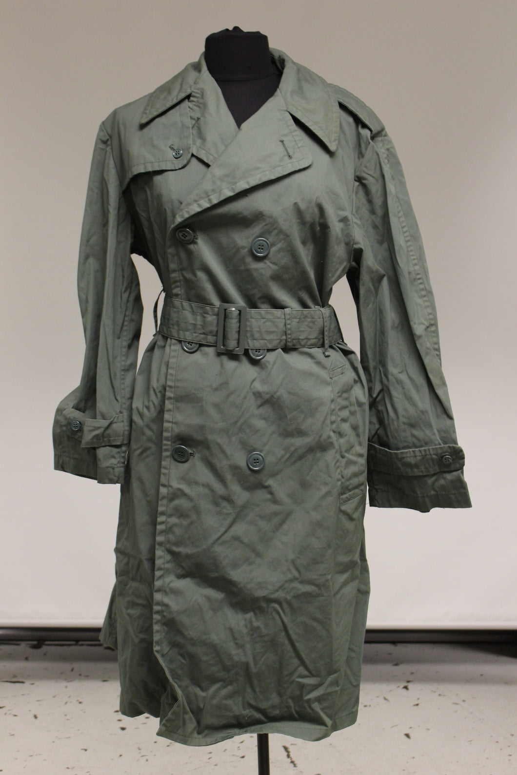 US Military Men's All Weather Trenchcoat/Raincoat -8405-01-504-8825 - 40XL - New