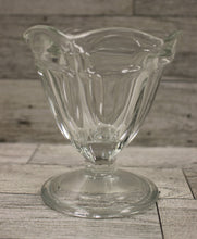 Load image into Gallery viewer, Anchor Hocking Ice Cream Low Sherbet Fountainware Glass - Clear - Used