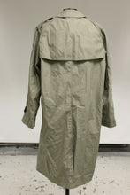 Load image into Gallery viewer, USMC Marine Men&#39;s All-Weather Double Breasted Trench Coat w/ Liner - 40 R -Used