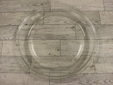 Load image into Gallery viewer, Vintage Pyrex Clear Pie Plate Dish - 9.5&quot; - Pyrex 229 - Used