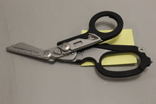 Load image into Gallery viewer, Leatherman Rapter Rescue Shears with Carry Case - Used