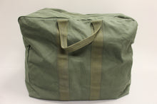 Load image into Gallery viewer, US Air Force Flyers Kit Bag - Green - 8460-00-606-8366 - Used