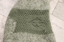 Load image into Gallery viewer, Covert Threads Men&#39;s ICE Heavyweight Winter Socks - Large - Used