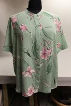 Load image into Gallery viewer, M&amp;S Women's Floral Blouse - Size: 14 - Used