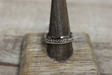 Load image into Gallery viewer, Costume Fashion Jewelry Sparkly Men&#39;s Women&#39;s Rings -Size: 11 -New