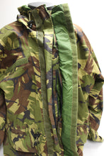Load image into Gallery viewer, Dutch Army Woodland Wet Weather Parka - Nat Weer Bilaminaat - XLarge Long