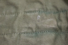 Load image into Gallery viewer, Vintage US Military M-1943 Field Jacket - Size 40R - Used