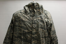 Load image into Gallery viewer, US Air Force Improved Rain Parka - Size: Medium - NSN: 8405-01-542-9998 - Used