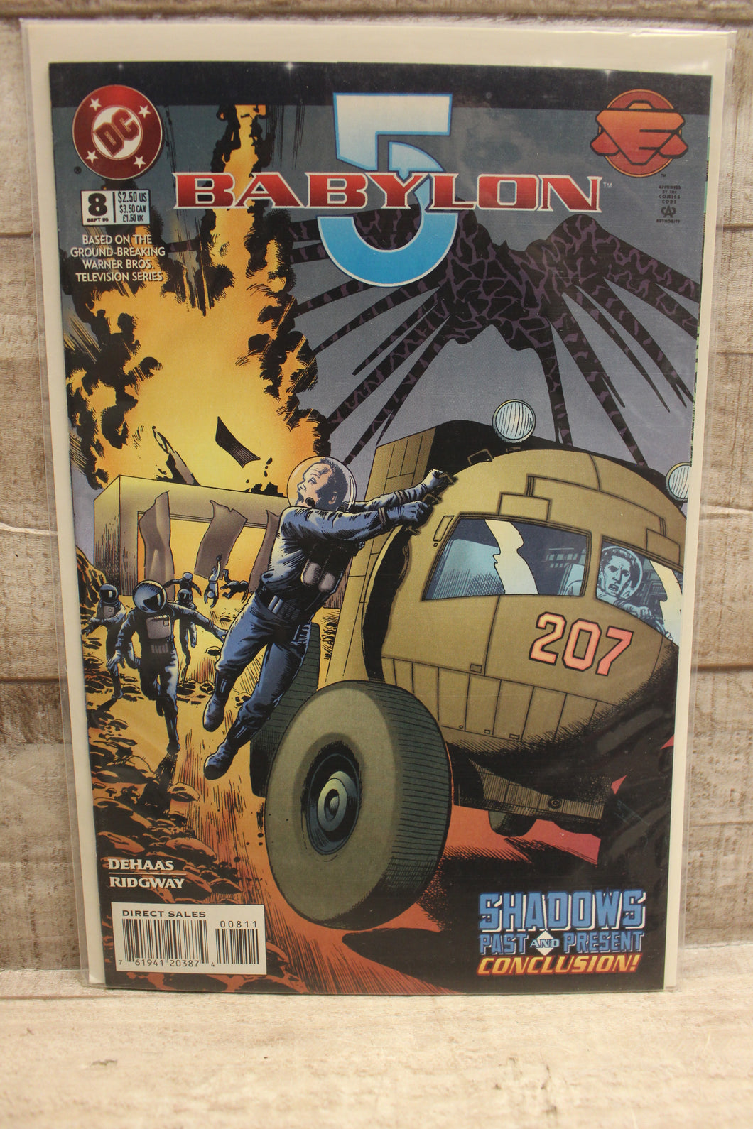 DC Comics 1995 Babylon 5 Issue #9 Comic Book -Used