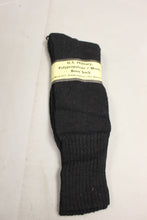 Load image into Gallery viewer, US Military Men's Wool Poly/Wool Boot Socks - Size: 10-13 - New