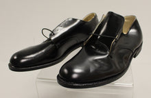 Load image into Gallery viewer, Vintage US Navy 1995 Wolverine World Wide Dress Shoes - 11.5R - New