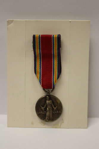WWII Victory Medal - Miniature - Used
