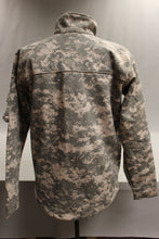 Load image into Gallery viewer, US Army Massif Elements Jacket (AEJ) - Size: Medium - New