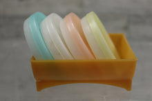 Load image into Gallery viewer, Vintage Tupperware Lot of 4 Pastel Wagon Sheel Coasters with Tray - Used
