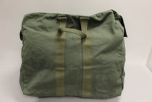 Load image into Gallery viewer, US Air Force Flyers Kit Bag - Green - 8460-00-606-8366 - Used