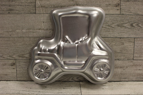 Wilton 1975 Cake Pan - Antique Old Time Car Model T - 508-434