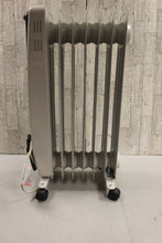 Load image into Gallery viewer, Pelonis Electric Oil Filled Radiator Heater - 1500 Watt - Used