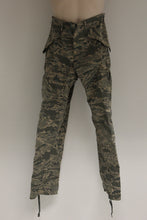 Load image into Gallery viewer, All Purpose Environmental APECS Trousers - Small Short - 8415-01-547-2987 - Used