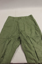 Load image into Gallery viewer, US Army Men&#39;s Utility Cotton Sateen Trousers Pants - 30x35 - 8405-782-3169 -Used