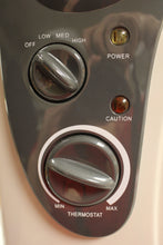 Load image into Gallery viewer, Pelonis Electric Oil Filled Radiator Heater - 1500 Watt - Used