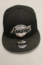 Load image into Gallery viewer, New Era 59Fifty Hat NBA Los Angeles Lakers Black/White Fitted Baseball Cap