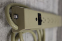 Load image into Gallery viewer, Lunalite Portable Multi-Outlet Center with Noise &amp; Voltage Suppressor - Used
