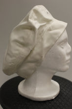 Load image into Gallery viewer, US Marine Men's White Service Cap Crown - Type 1 - Size 7 - New (#1)