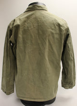 Load image into Gallery viewer, WWII US Marine Corps P-44 Herringbone HBT Utility Jacket - Used
