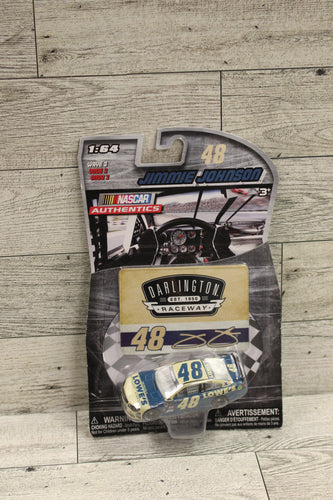 Nascar Authentics Wave 3 Jimmie Johnson #48 Darlington Raceway - Lowes - 1:64
