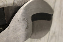 Load image into Gallery viewer, Pittsburgh Heavy Duty 9" Cable /Wire Cutters with Cushion Grip - Used