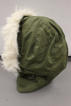 Load image into Gallery viewer, Extreme Cold Weather Hood with Synthetic Fur Ruff - 8415-00-782-3004 - Used